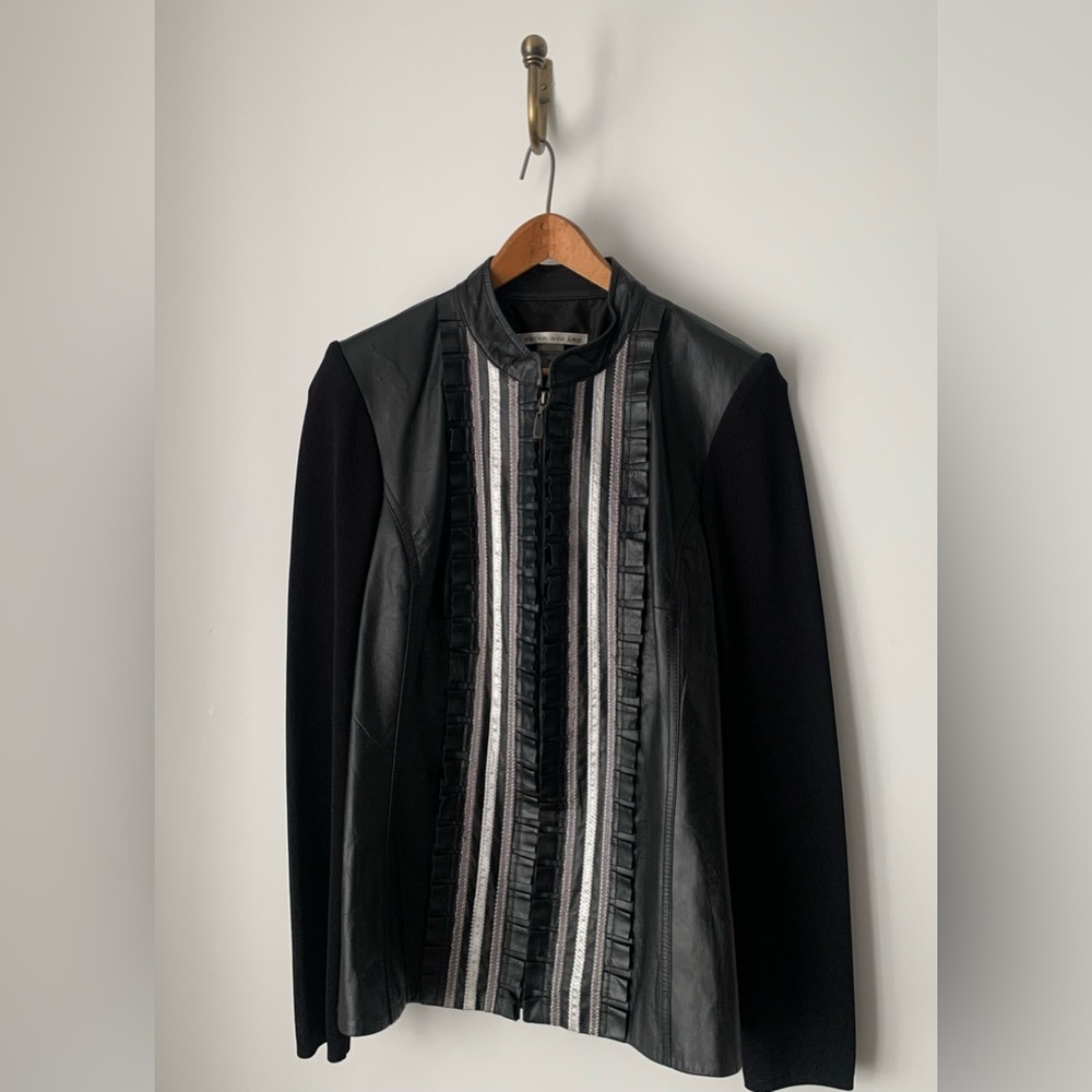 Peter Nygard front Leather Black Stylish jacket  with Silver Detailing